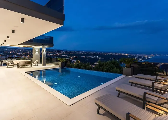 Titanium אופטיה